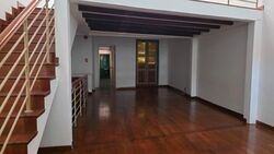 Upper Dickson Road (D8), Retail #562063441
